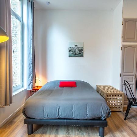 Les Augustins Apartment Amiens Bagian luar foto